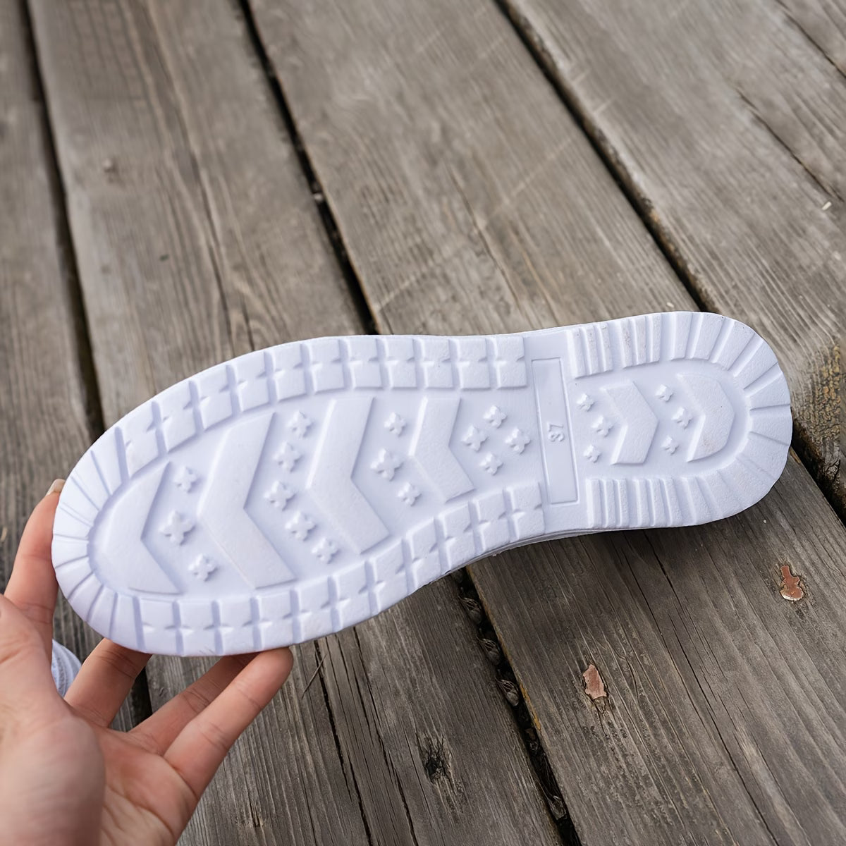 Women's Wide Toe Comfort Slip-on Shoes, Lightweight Orthopedic Walking Sneakers