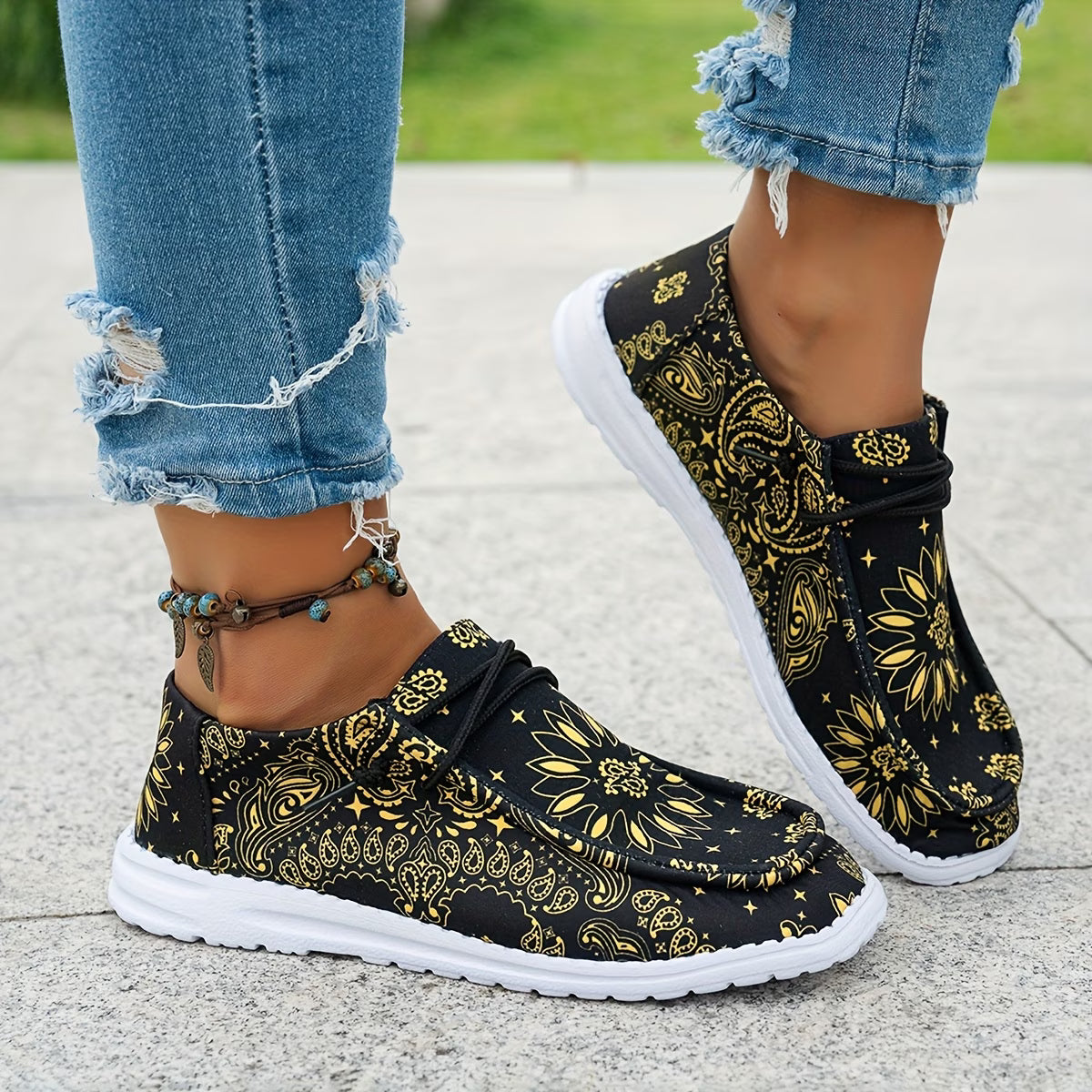 Women's Wide Toe Comfort Slip-on Shoes, Lightweight Orthopedic Walking Sneakers